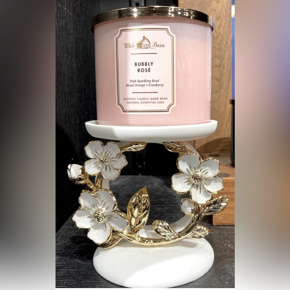Bath and Body Works Candle holder✨